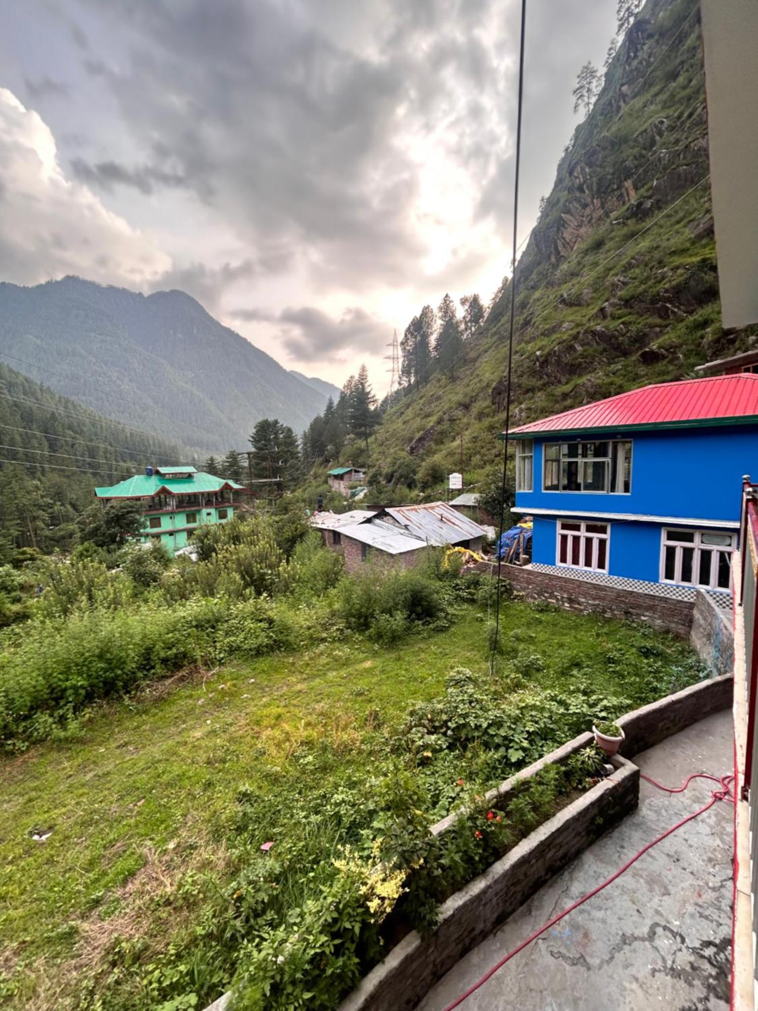 Formosa Hostel & Cafe Kasol Dış mekan fotoğraf