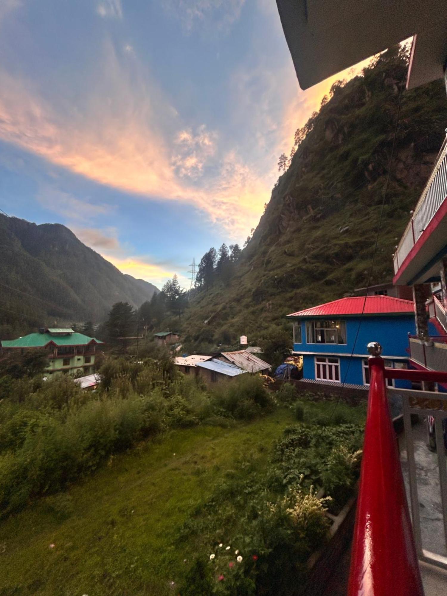 Formosa Hostel & Cafe Kasol Dış mekan fotoğraf